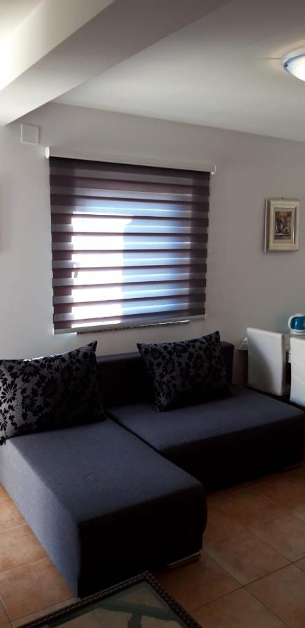 Apartments By The Sea Privlaka, Zadar - 14816 Exterior photo